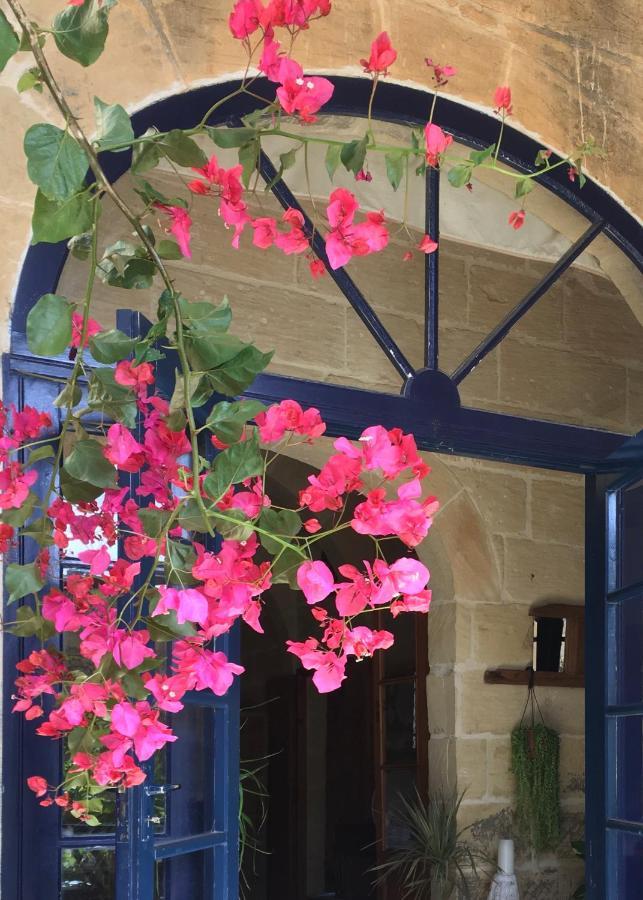 Botanica B&B Xagħra Екстериор снимка