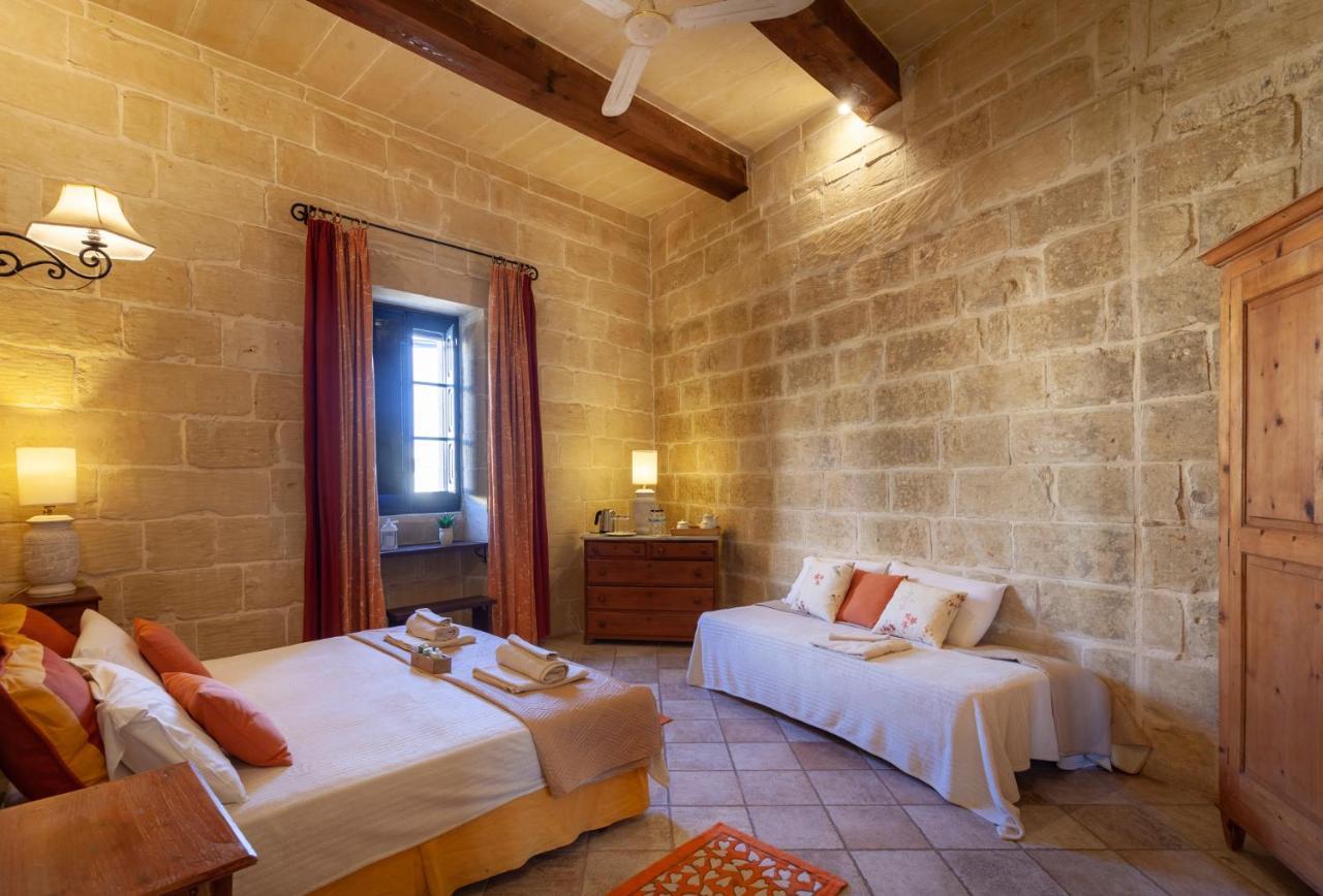 Botanica B&B Xagħra Екстериор снимка