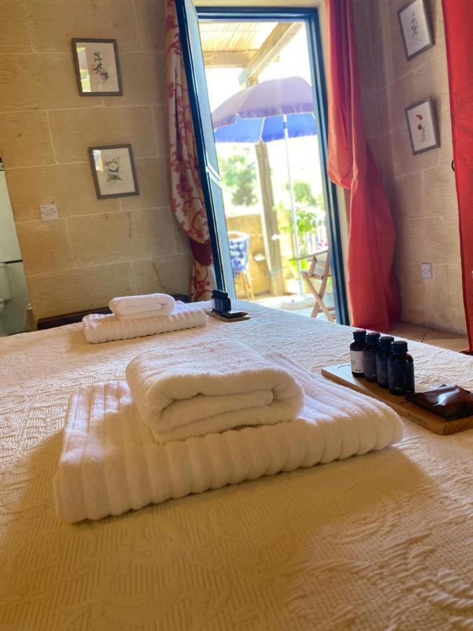 Botanica B&B Xagħra Екстериор снимка