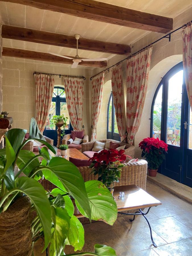 Botanica B&B Xagħra Екстериор снимка