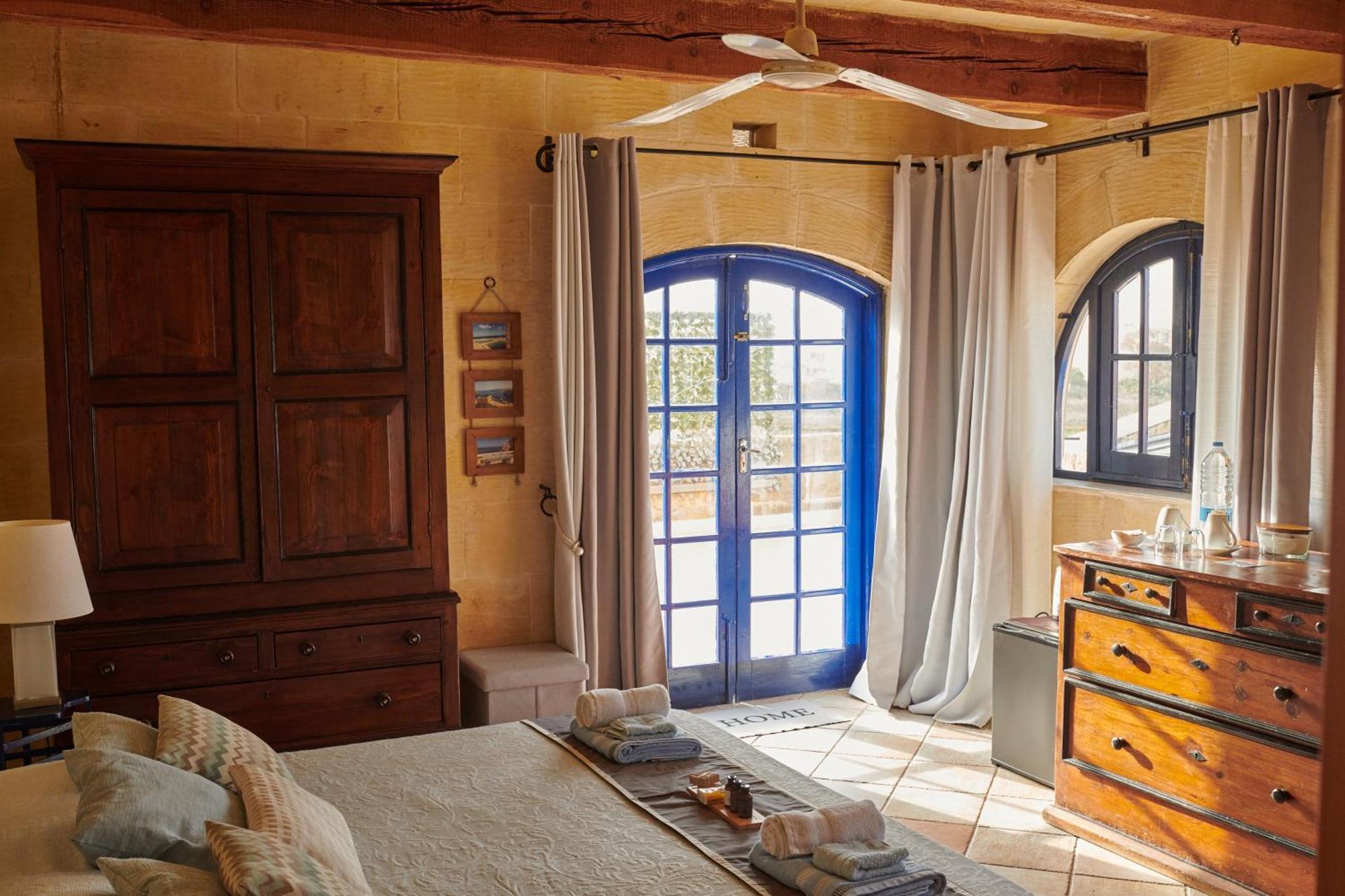 Botanica B&B Xagħra Екстериор снимка