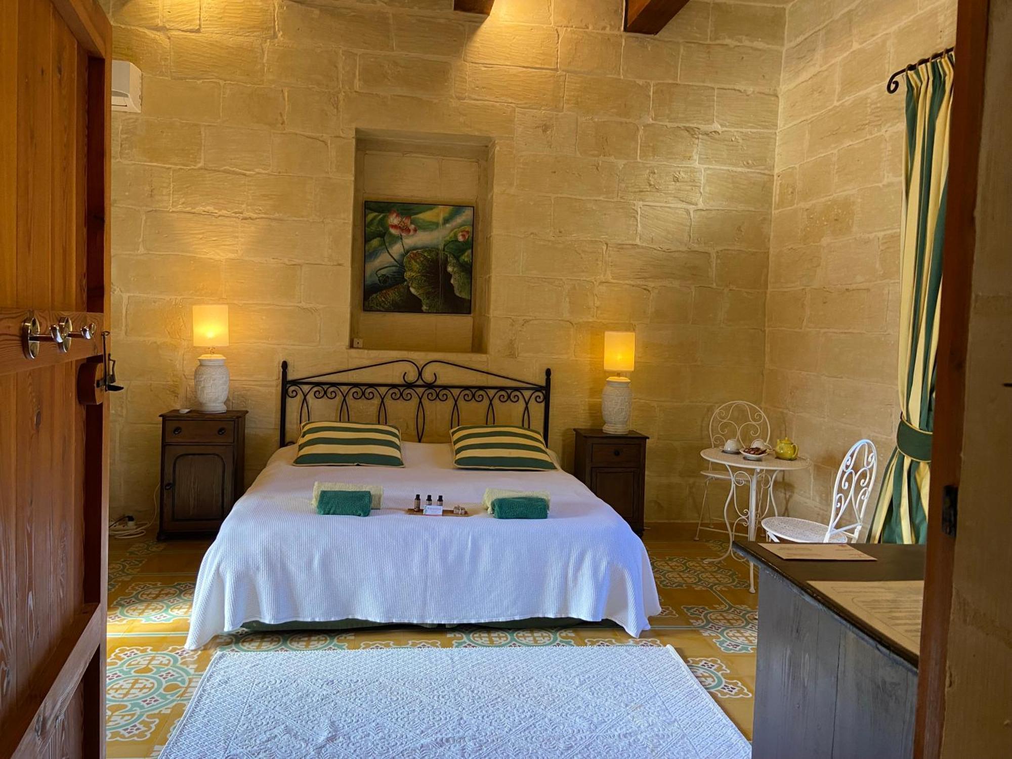 Botanica B&B Xagħra Екстериор снимка